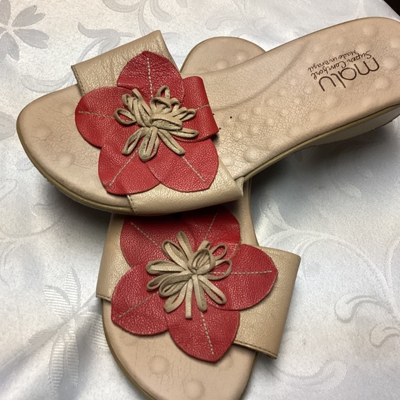 Women's Malu RED Leather Low Wedge Heel Slides Slip on Sandals Size 9. Comfort - Picture 2 of 7